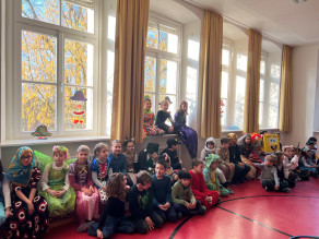 Steinweg Turnhalle 1
